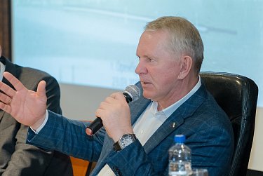Поддерживаем всех, кому нужна помощь